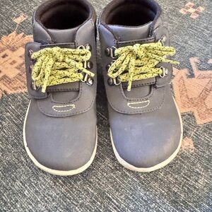 Toddler Merrell Bare Steps Boots 2.0 size 10